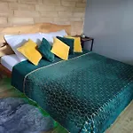 Zdomek Apartment