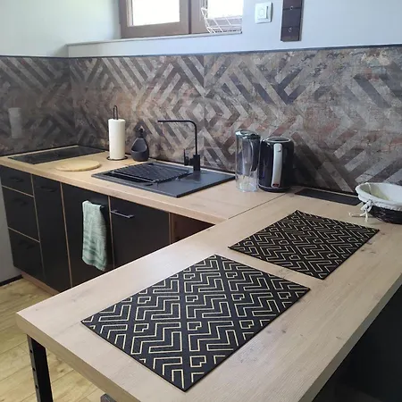 Zdomek Apartment